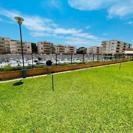 Detente Avec Piscine, Proche Port Et Lejlighed Mandelieu
